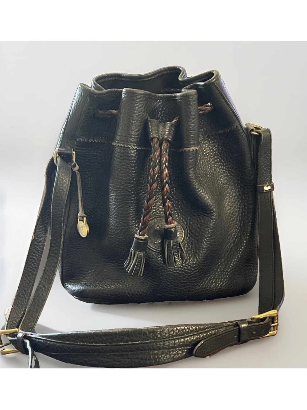 Dooney & Bourke Teton Shoulder Bag Drawstring Bucket Black Leather-Vintage